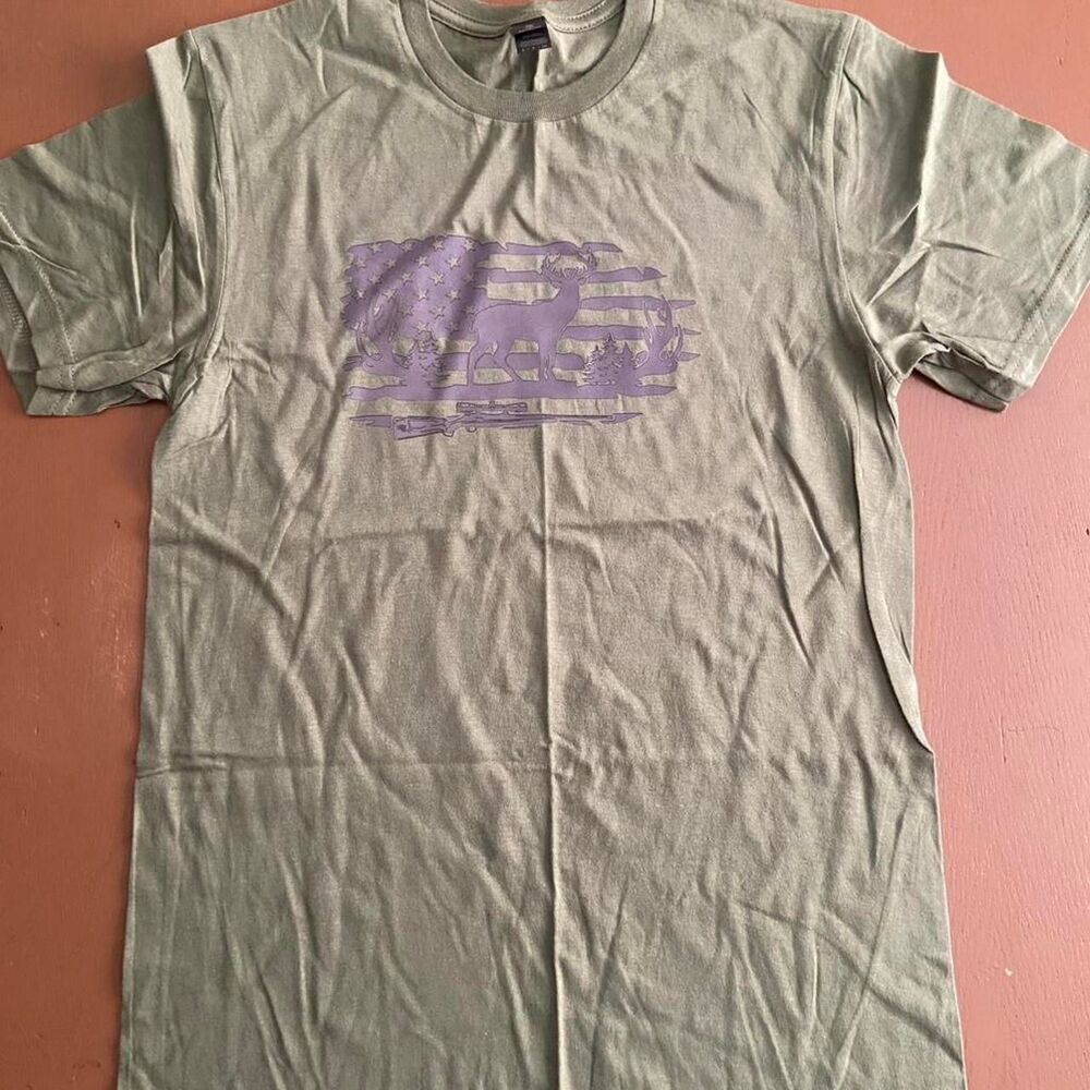 Gildan American flag Green T-shirt
